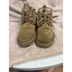 UGG Neumel Chukka Boots Suede Shearling Lined Olive Green US 9 Skater Bohohemian